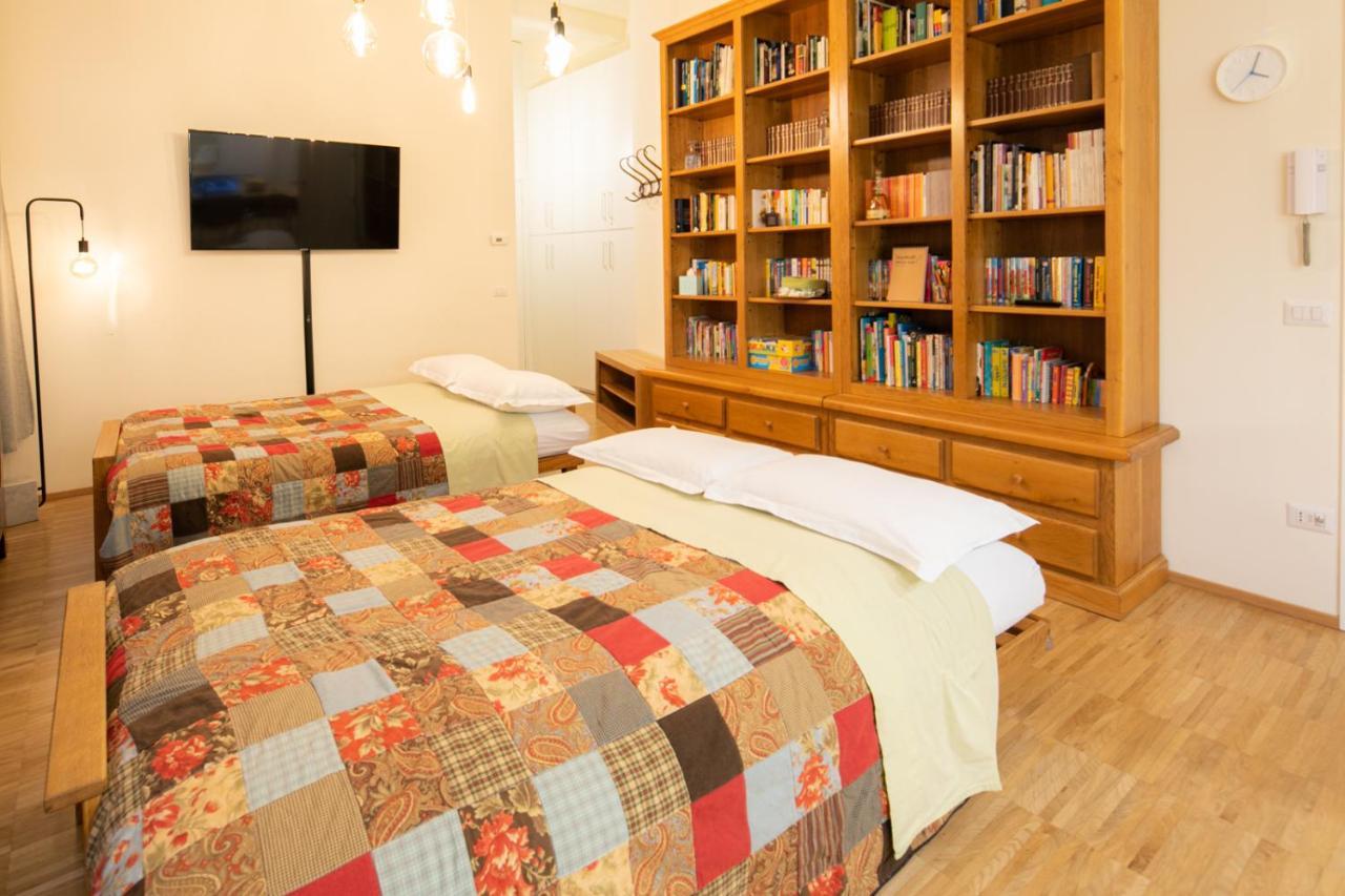 La Casa Colorata - Flats In Milan - Bocconi Leilighet Eksteriør bilde