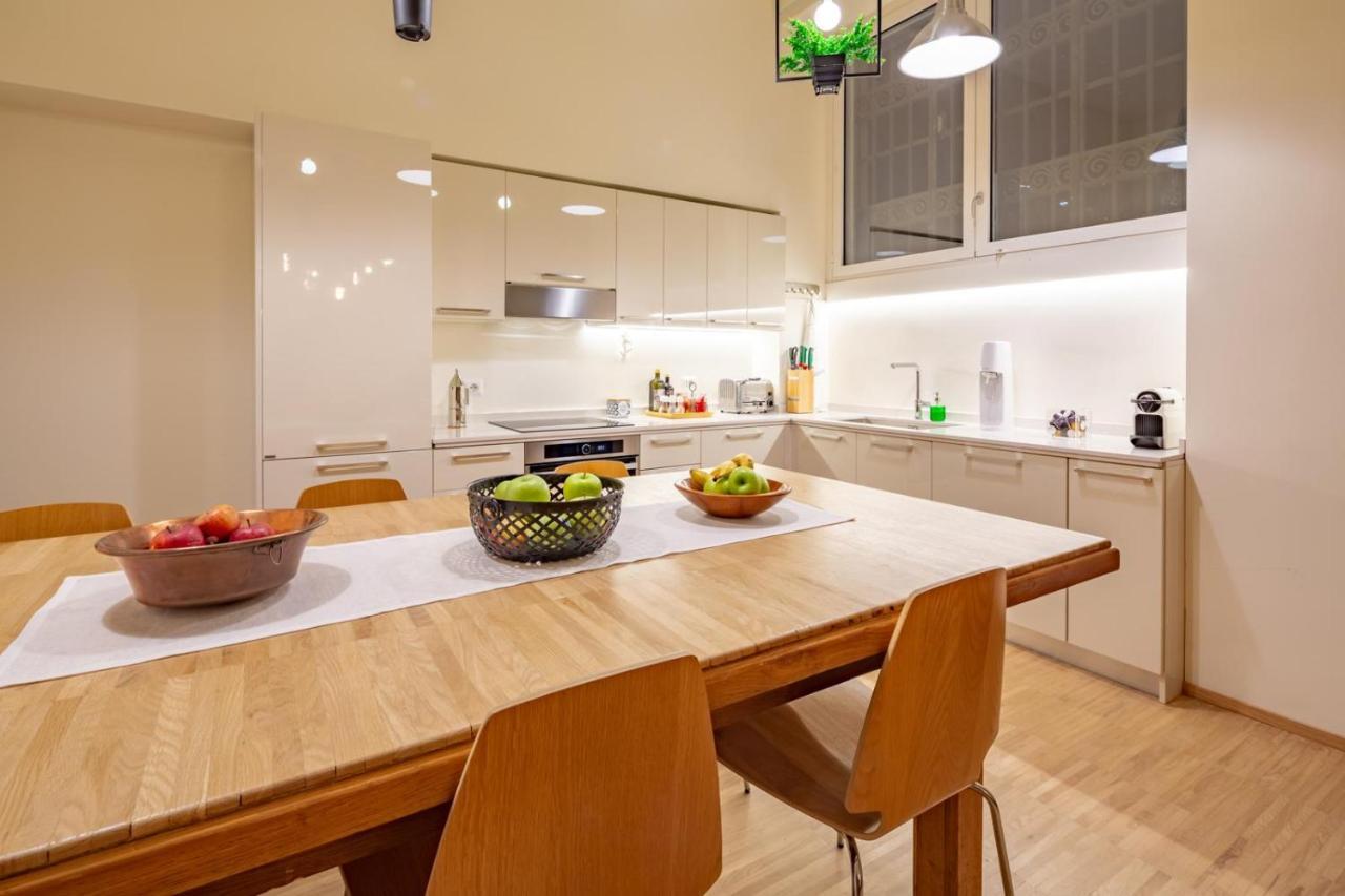 La Casa Colorata - Flats In Milan - Bocconi Leilighet Eksteriør bilde