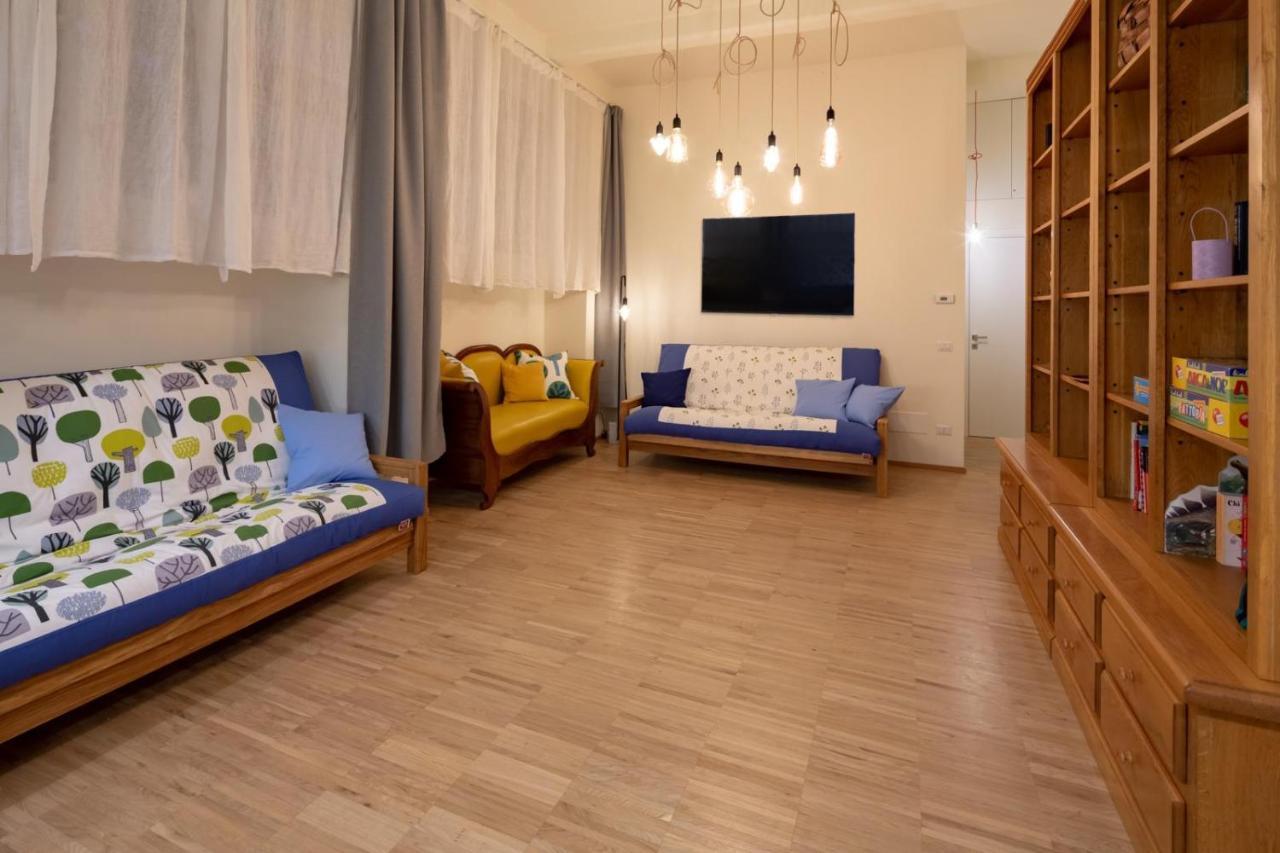 La Casa Colorata - Flats In Milan - Bocconi Leilighet Eksteriør bilde