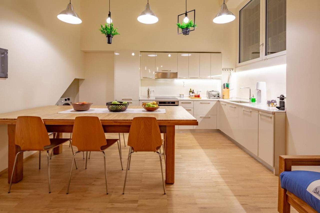 La Casa Colorata - Flats In Milan - Bocconi Leilighet Eksteriør bilde