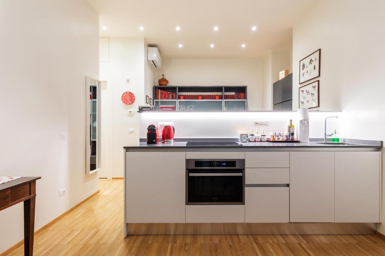 La Casa Colorata - Flats In Milan - Bocconi Leilighet Eksteriør bilde