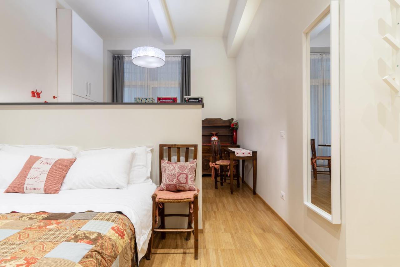 La Casa Colorata - Flats In Milan - Bocconi Leilighet Eksteriør bilde