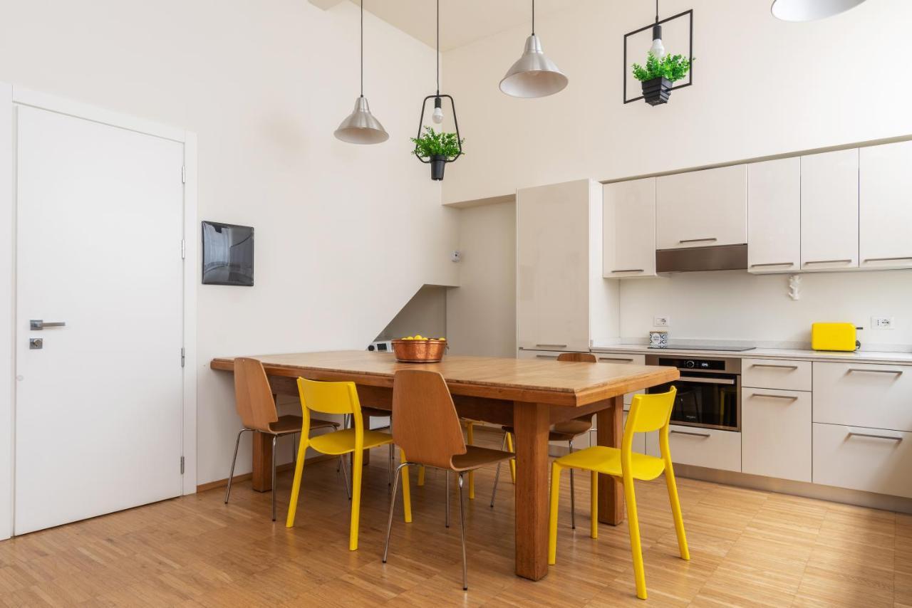 La Casa Colorata - Flats In Milan - Bocconi Leilighet Eksteriør bilde