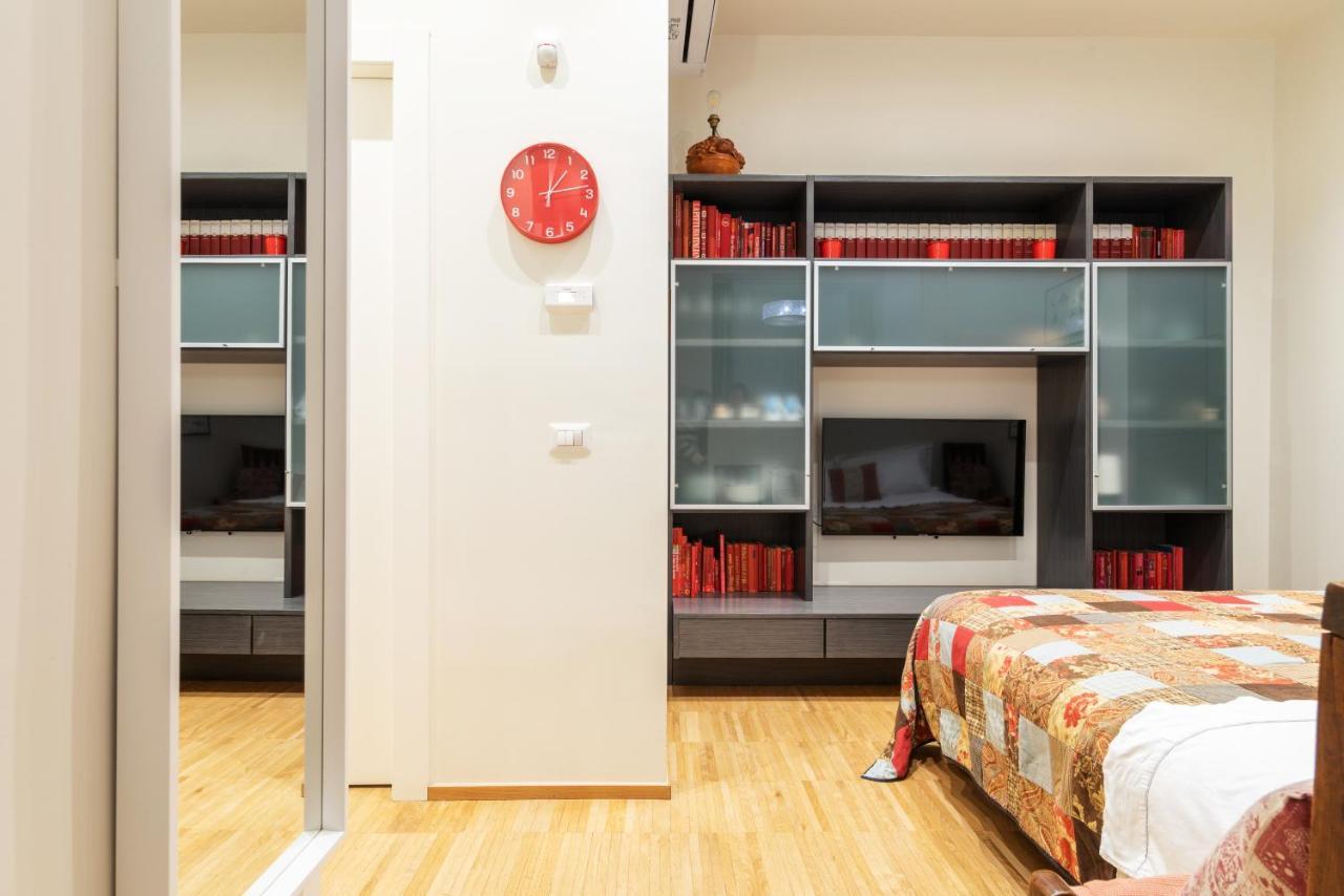 La Casa Colorata - Flats In Milan - Bocconi Leilighet Eksteriør bilde