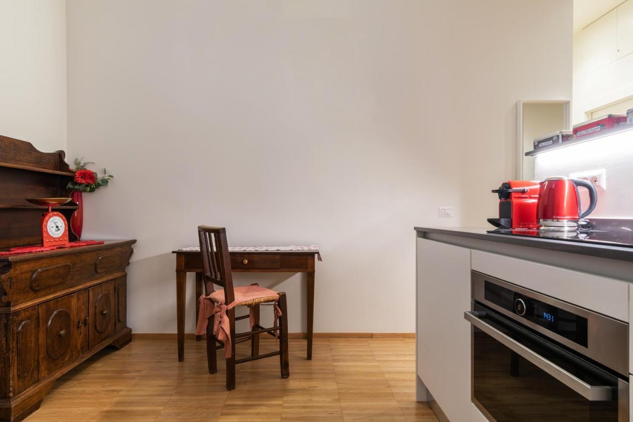 La Casa Colorata - Flats In Milan - Bocconi Leilighet Eksteriør bilde